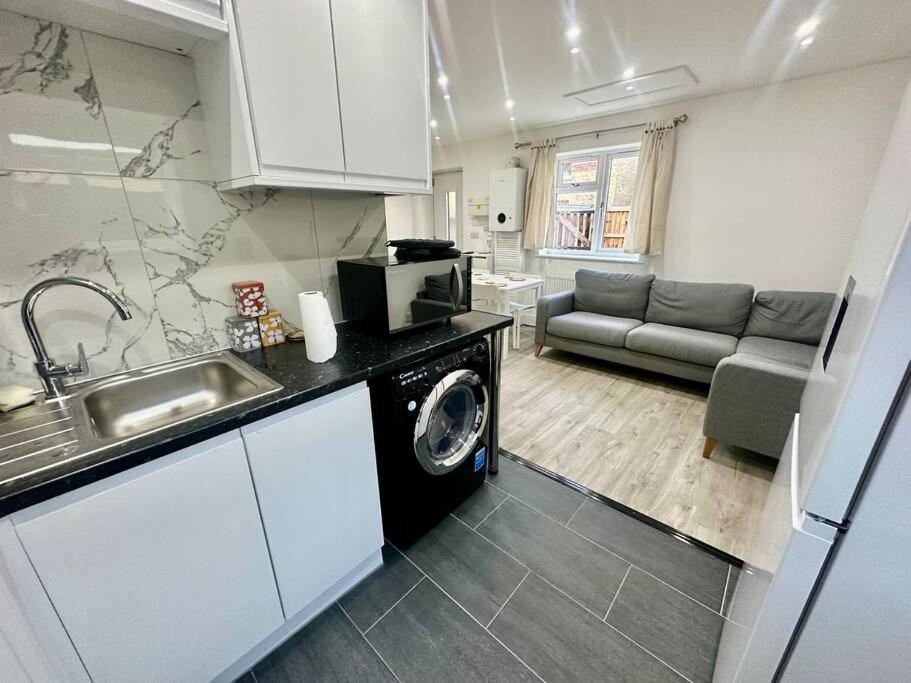 2 Bedroom House,Brownhillrd Se6 London Ngoại thất bức ảnh